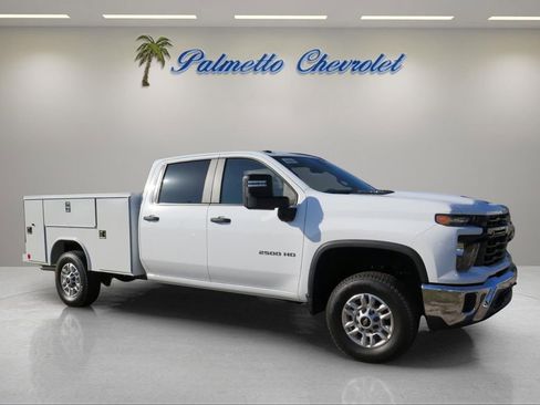 New 2026 Chevrolet Silverado 2500 W/T w/ WT Convenience Package AWD/4WD image 1