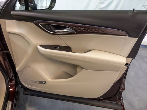 Certified 2021 Buick Envision Avenir image 34