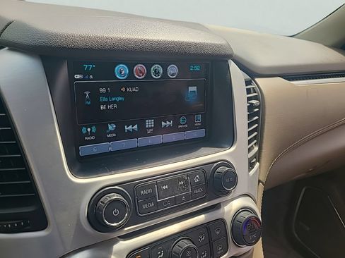Used 2019 GMC Yukon XL SLE AWD/4WD image 13