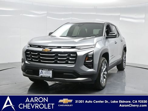 New 2026 Chevrolet Equinox LT w/ Convenience Package II image 1