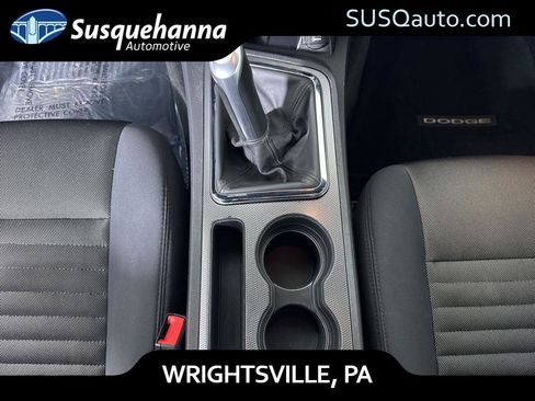 Used 2014 Dodge Challenger R/T image 16