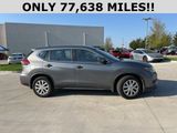 Used 2017 Nissan Rogue S image 2