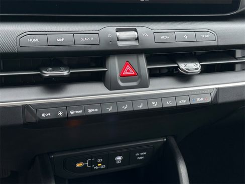 New 2025 Kia K4 LXS image 20