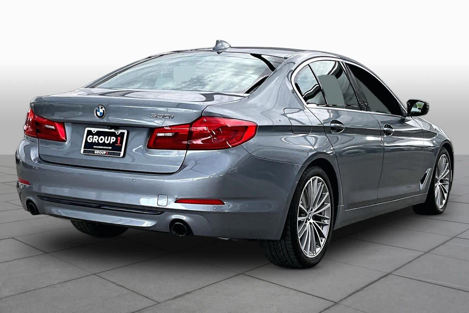 Used 2019 BMW 530i w/ Convenience Package RWD image 13