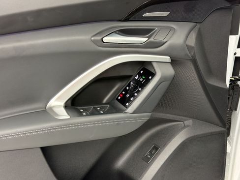 Certified 2025 Audi Q5 Premium w/ Premium Plus AWD/4WD image 25
