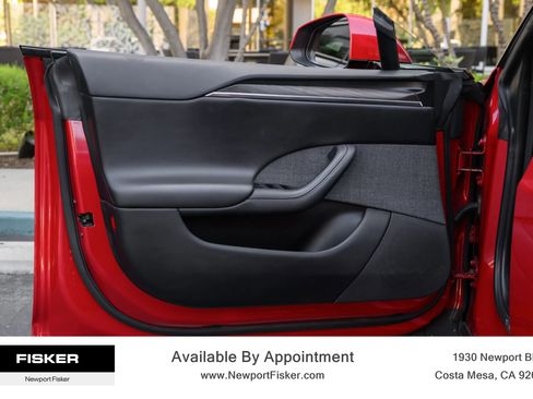 Used 2022 Tesla Model S Standard Range image 11