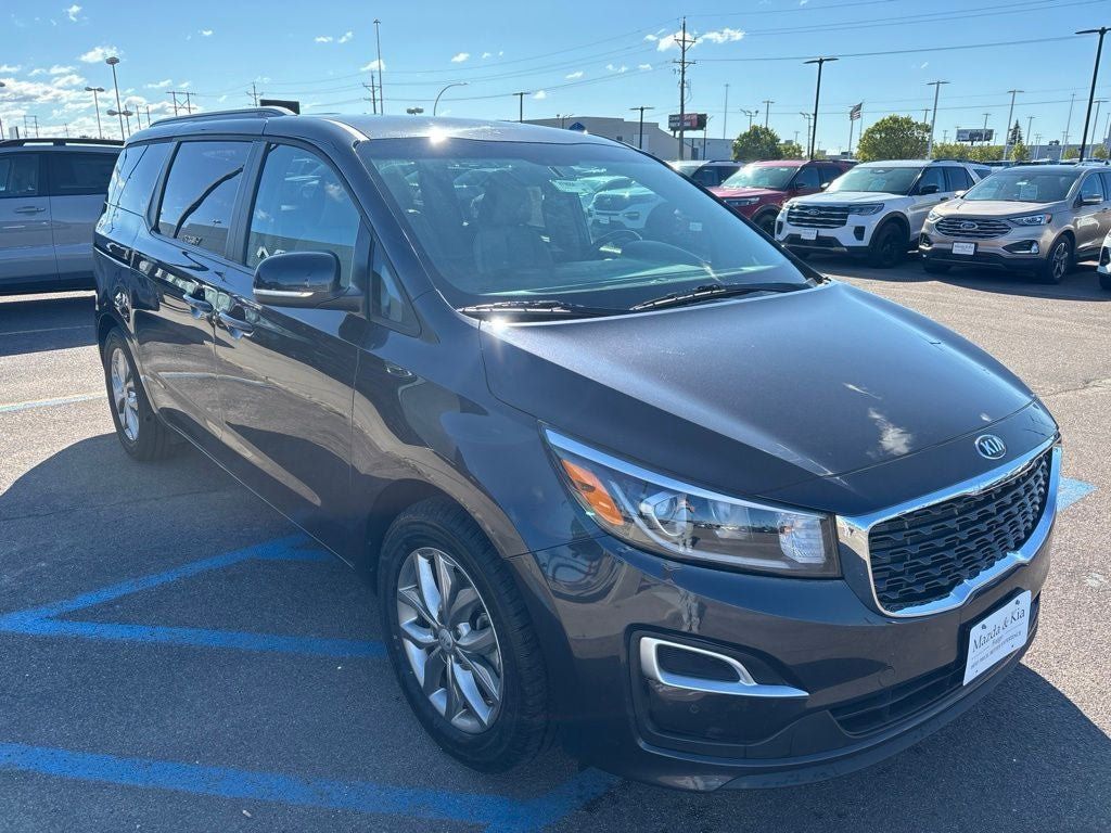 Used 2021 Kia Sedona EX FWD image 3