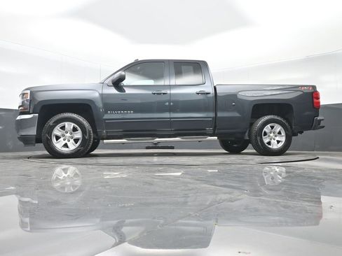 Used 2018 Chevrolet Silverado 1500 LT image 27