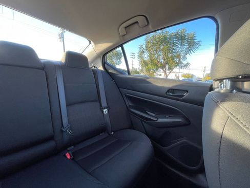 Used 2025 Nissan Altima 2.5 SV image 38