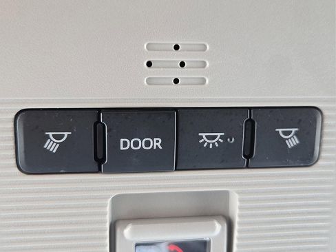 Used 2024 Toyota RAV4 Adventure image 22