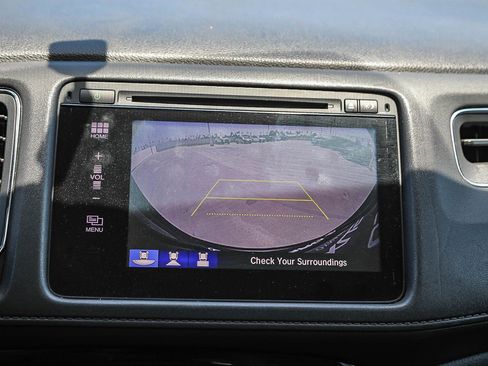 Used 2018 Honda HR-V EX image 23