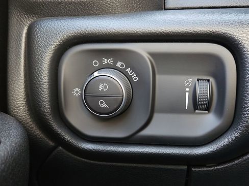 New 2026 RAM 2500 Tradesman AWD/4WD image 25