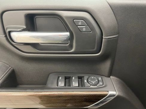 Certified 2021 Chevrolet Silverado 1500 RST image 9