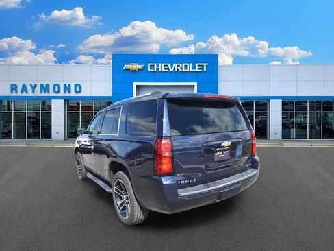 Used 2018 Chevrolet Tahoe Premier AWD/4WD image 5