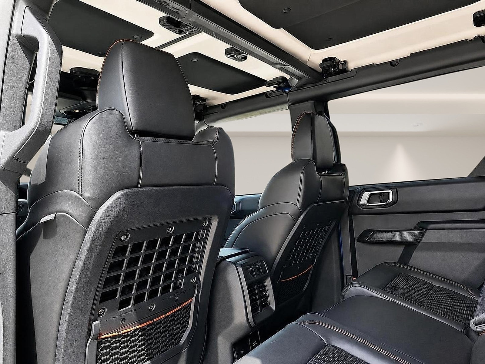New 2026 Ford Bronco Raptor w/ Interior Carbon Fiber Pack AWD/4WD image 10