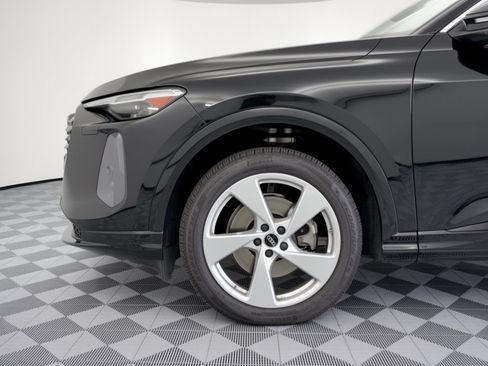 Used 2025 Audi Q5 Premium Plus w/ Premium Plus AWD/4WD image 13