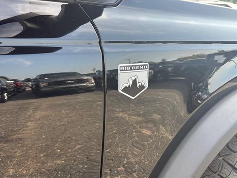 Used 2023 Ford Bronco Big Bend AWD/4WD image 11