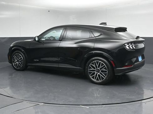 Certified 2025 Ford Mustang Mach-E Premium AWD/4WD image 5