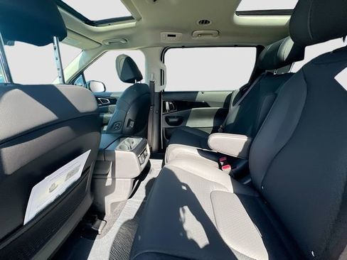 New 2026 Kia Carnival SX Prestige image 26