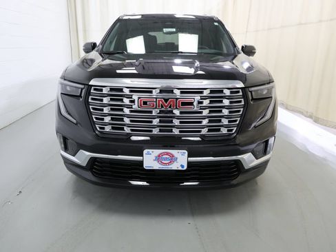 Certified 2024 GMC Acadia Denali w/ Super Cruise Package AWD/4WD image 6