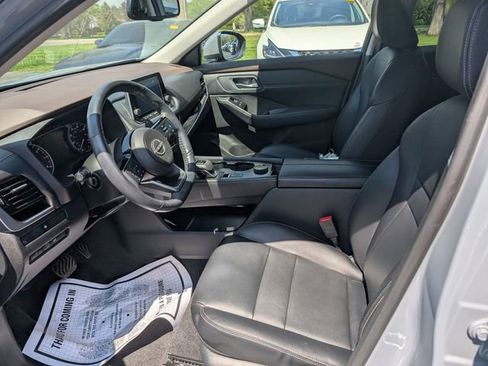 Certified 2023 Nissan Rogue SL AWD/4WD image 13