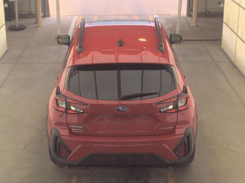 Used 2024 Subaru Crosstrek 2.0i Premium image 10