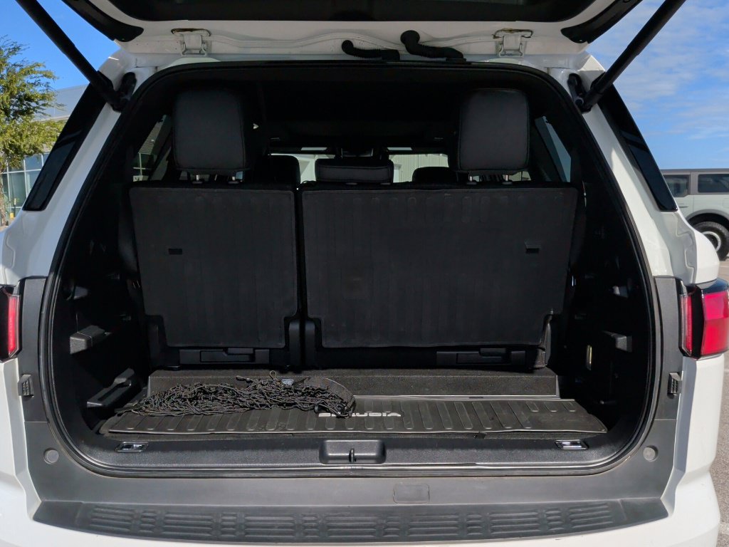 Used 2025 Toyota Sequoia TRD Pro AWD/4WD image 43