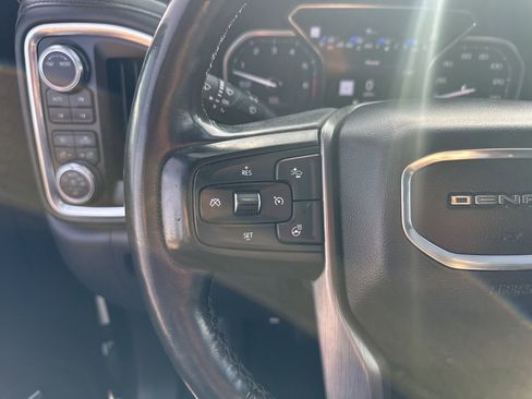 Used 2020 GMC Sierra 1500 Denali w/ Technology Package image 10