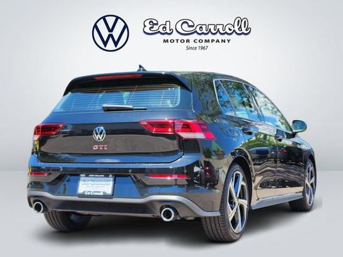 New 2026 Volkswagen GTI SE FWD image 5
