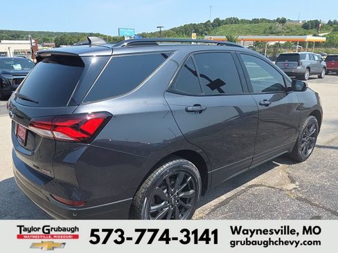 Certified 2023 Chevrolet Equinox RS w/ RS Leather Package AWD/4WD image 8