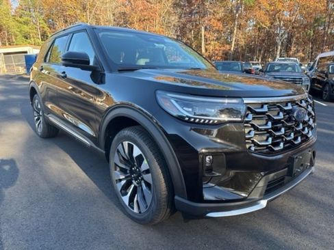 Used 2026 Ford Explorer Platinum w/ LUX Leather Package AWD/4WD image 7