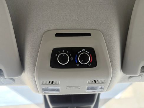 Used 2023 Ford Transit 350 XLT RWD image 41