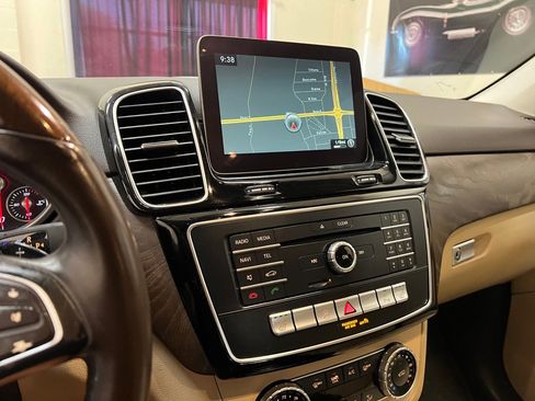 Used 2016 Mercedes-Benz GLE 350 image 24
