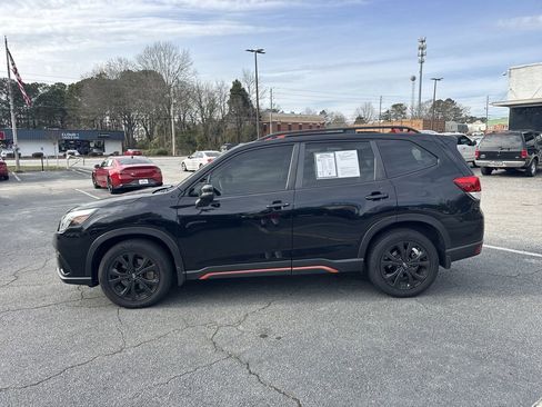 Used 2023 Subaru Forester Sport image 4