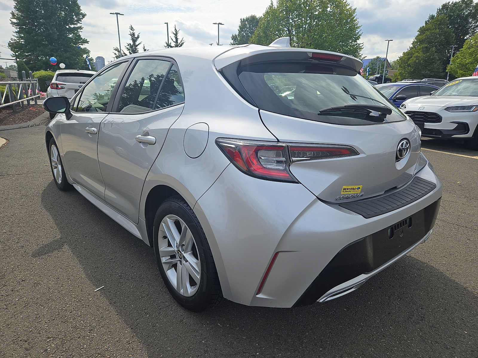 Used 2019 Toyota Corolla SE FWD image 4