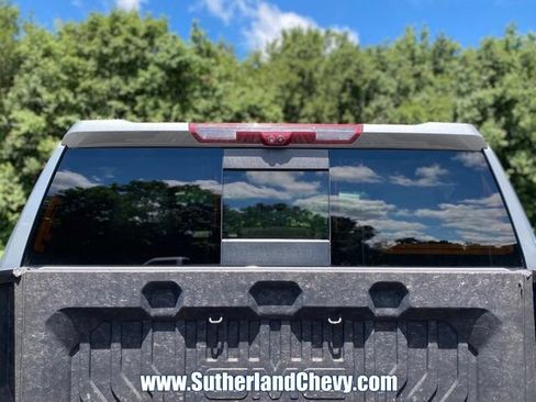 Used 2023 GMC Sierra 1500 AT4 w/ AT4 Premium Package AWD/4WD image 21