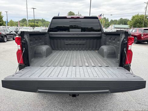 Used 2024 Chevrolet Silverado 1500 ZR2 w/ Technology Package AWD/4WD image 26