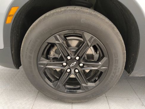 Used 2024 Chevrolet Blazer LT w/ Convenience Package FWD image 31