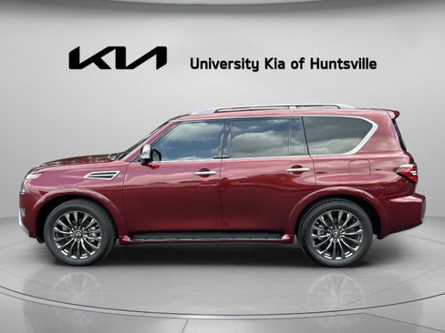 Used 2023 Nissan Armada Platinum w/ Captain's Chairs Package RWD image 3