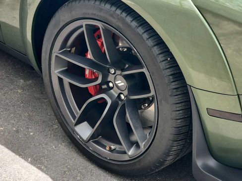 Used 2022 Dodge Challenger R/T Scat Pack RWD image 12