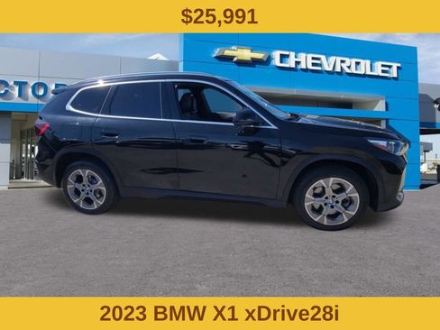 Used 2023 BMW X1 xDrive28i AWD/4WD image 2