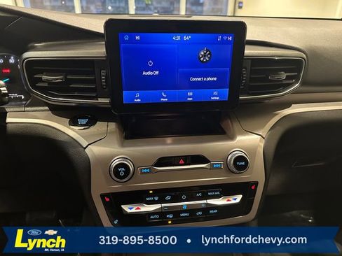 Used 2023 Ford Explorer XLT w/ Equipment Group 202A AWD/4WD image 12
