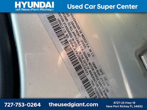 Used 2011 Volkswagen Jetta SEL image 13