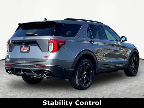 Used 2022 Ford Explorer ST w/ Equipment Group 401A AWD/4WD image 6