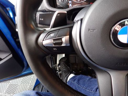 Used 2018 BMW X4 M40i image 33