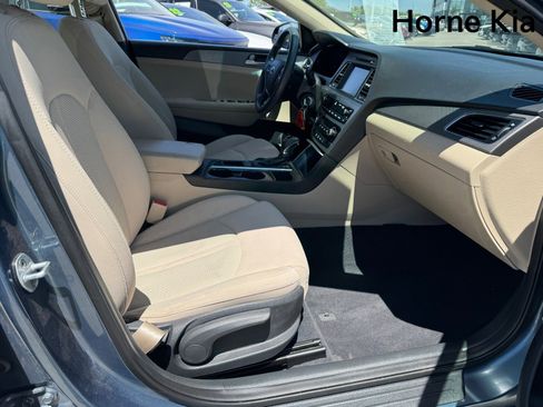 Used 2016 Hyundai Sonata SE FWD image 26