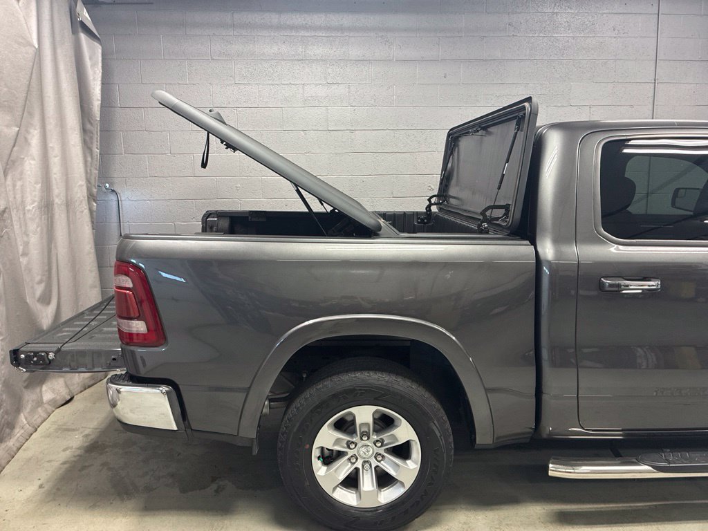 Used 2021 RAM 1500 Laramie AWD/4WD image 15