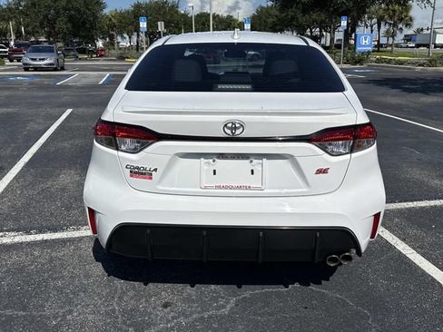 Used 2024 Toyota Corolla SE FWD image 5