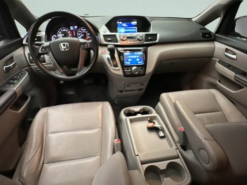 Used 2014 Honda Odyssey EX-L image 21