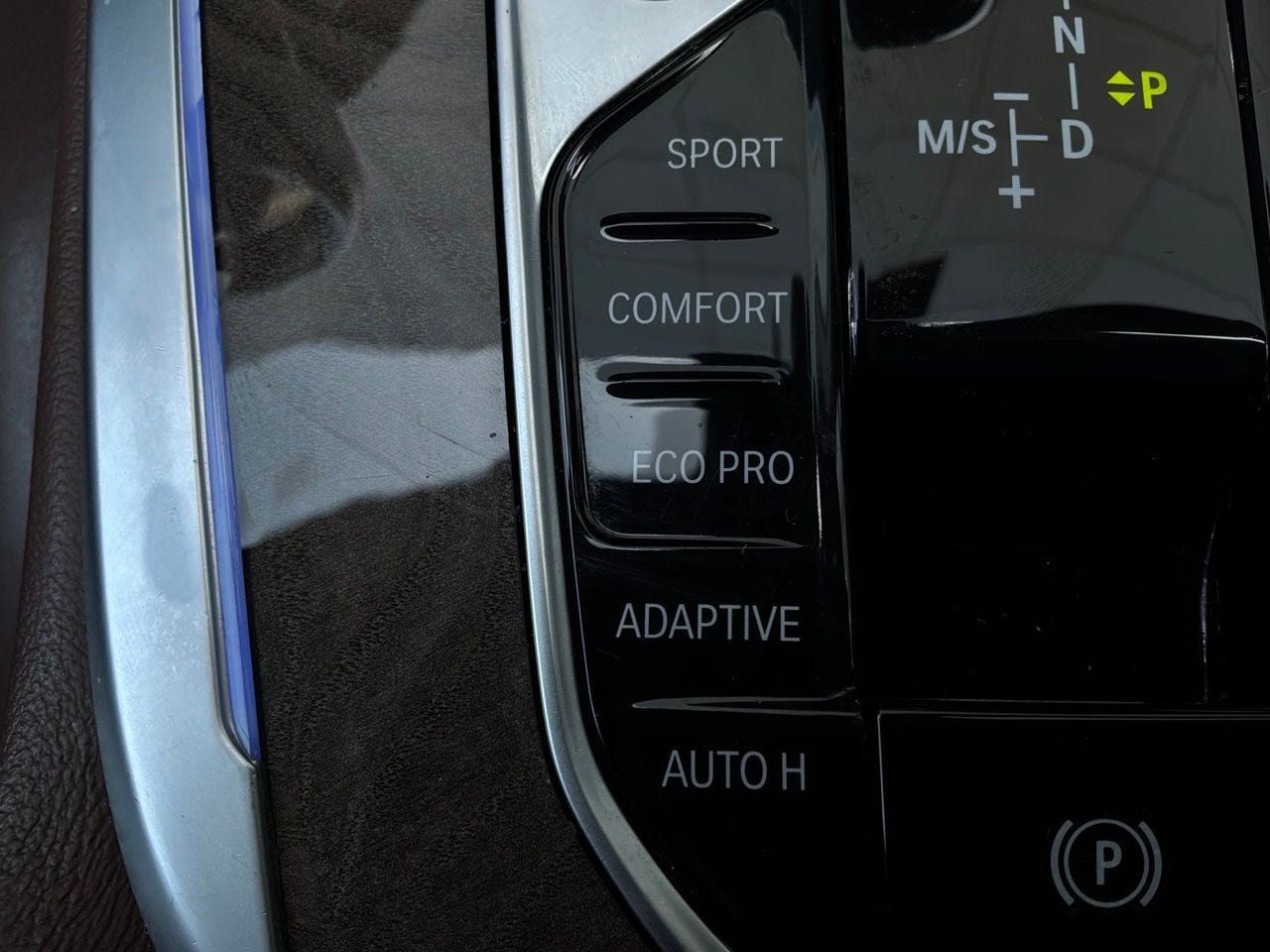 Used 2020 BMW X7 xDrive40i w/ Premium Package AWD/4WD image 48